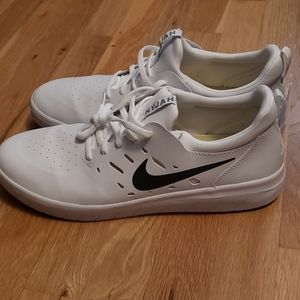 Nike SB Nyjah Free